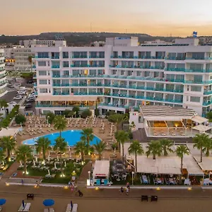Vrissaki Hotel