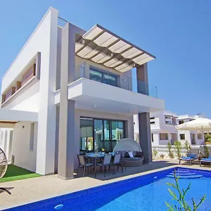 Villa Melody, Protaras